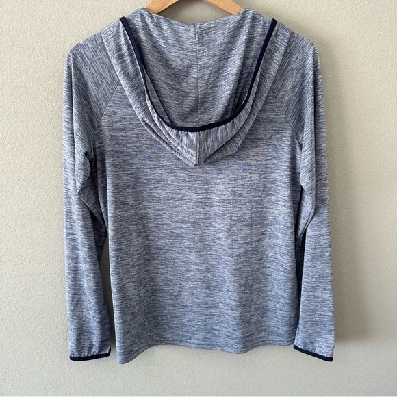 Under Armour Women’s Blue Loose Heat Gear Hooded Athletic Sweatshirt Size Medium - Picture 5 of 8